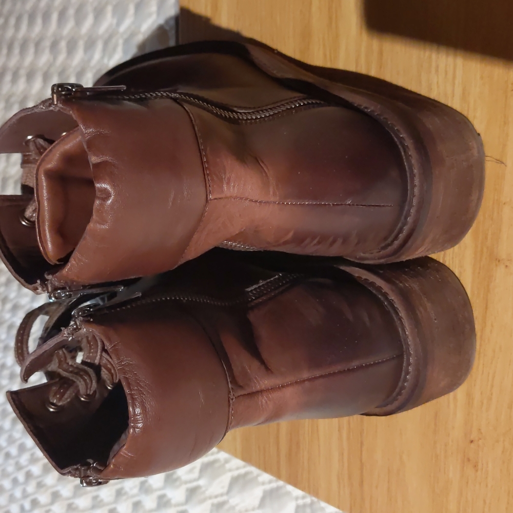 Vintage Foundry Leather Combat Boots - Picture 5 of 7